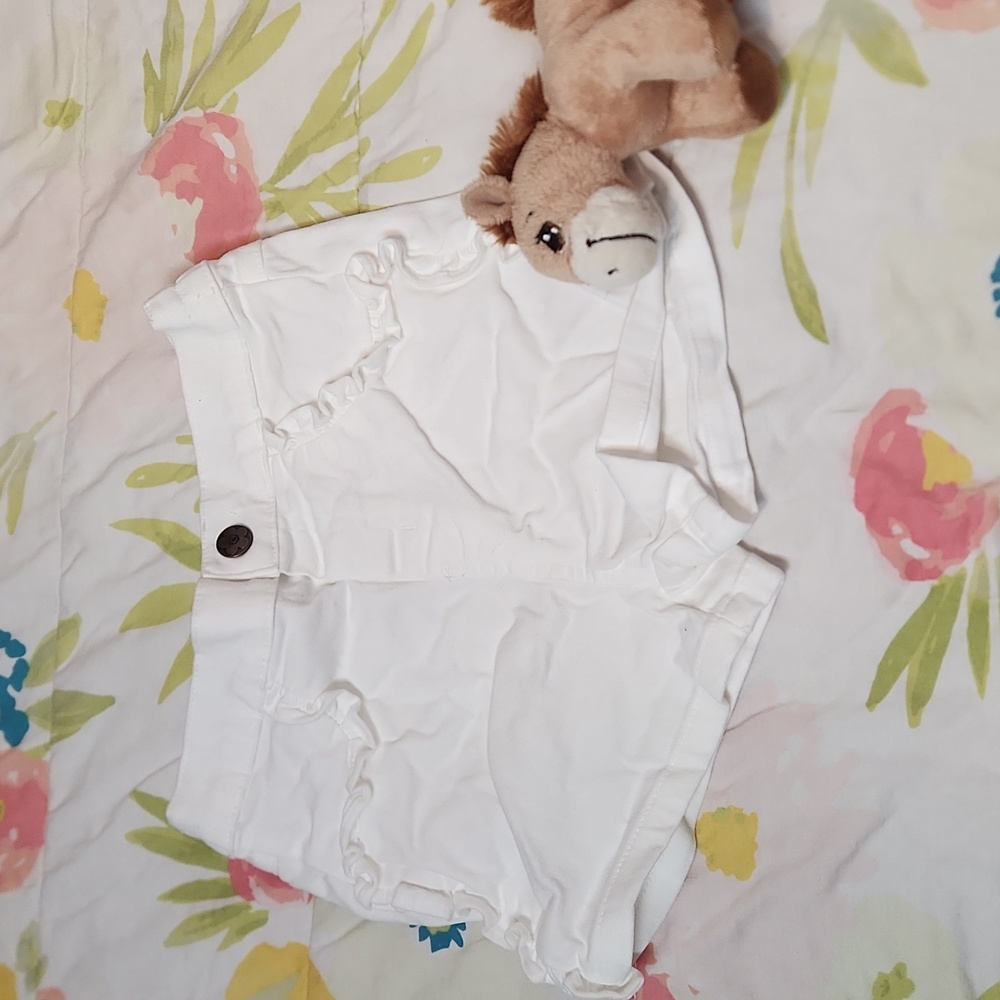 Garanimals Baby Girl White Shorts